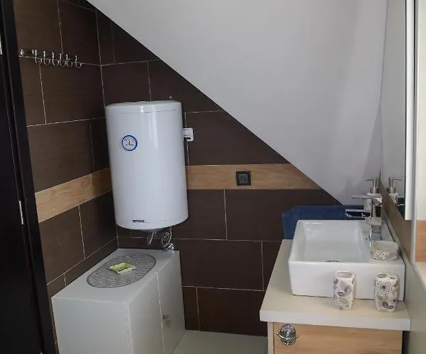 Milmari Idila Апартаменты *