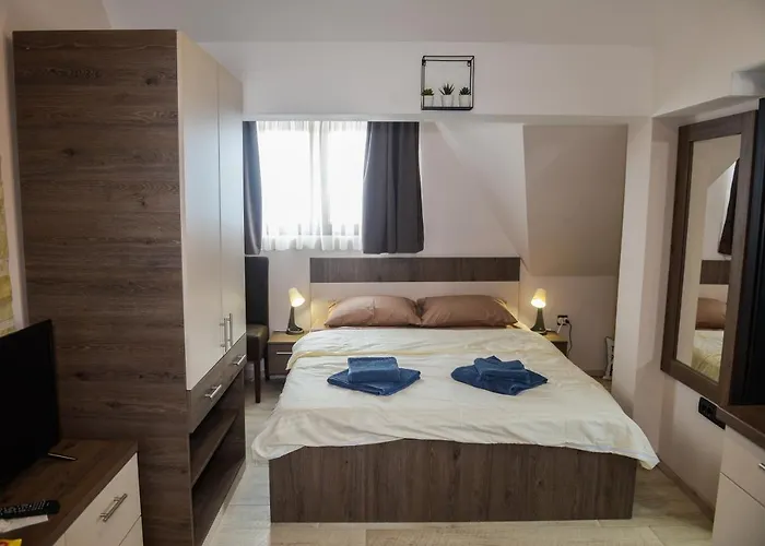 Апартаменты Milmari Idila